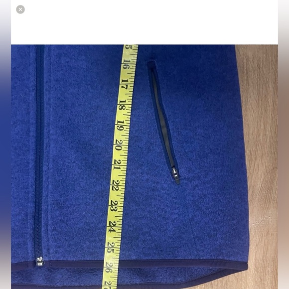 L.L. Bean zip up - Picture 6 of 6